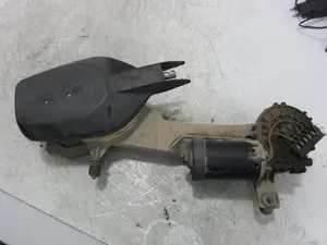 Foto de MOTOR LIMPIA DELANTERO MERCEDES-BENZ CLK (BM 208) COUPE 2.0 Compresor CAT (163 CV / 120 KW) referencia 390241420 foto 5