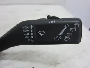 Foto de MANDO MULTIFUNCION SEAT LEON (1P1) 1.6 TDI (105 CV / 77 KW) referencia 5K095352BN foto 8