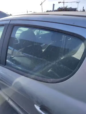 Foto de LUNA TRASERA IZQUIERDA PEUGEOT 207 1.4 HDi (68 CV / 50 KW) referencia 9203GK