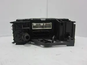 Foto de NO IDENTIFICADO SEAT TOLEDO (5P2) 1.9 TDI (105 CV / 77 KW) foto 4