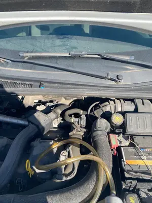 Foto de CENTRALITA MOTOR UCE RENAULT CLIO III 1.5 dCi Diesel (68 CV / 50 KW)