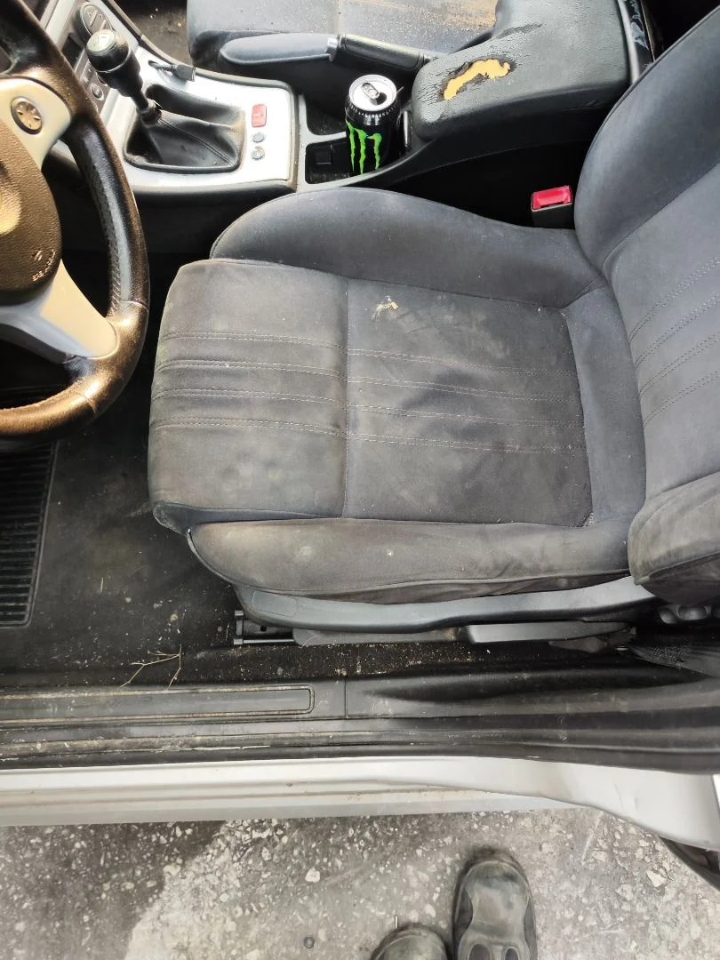 Foto de ASIENTO DELANTERO IZQUIERDO ALFA ROMEO 159 (140) 1.9 JTD (M) 16V CAT (150 CV / 110 KW)
