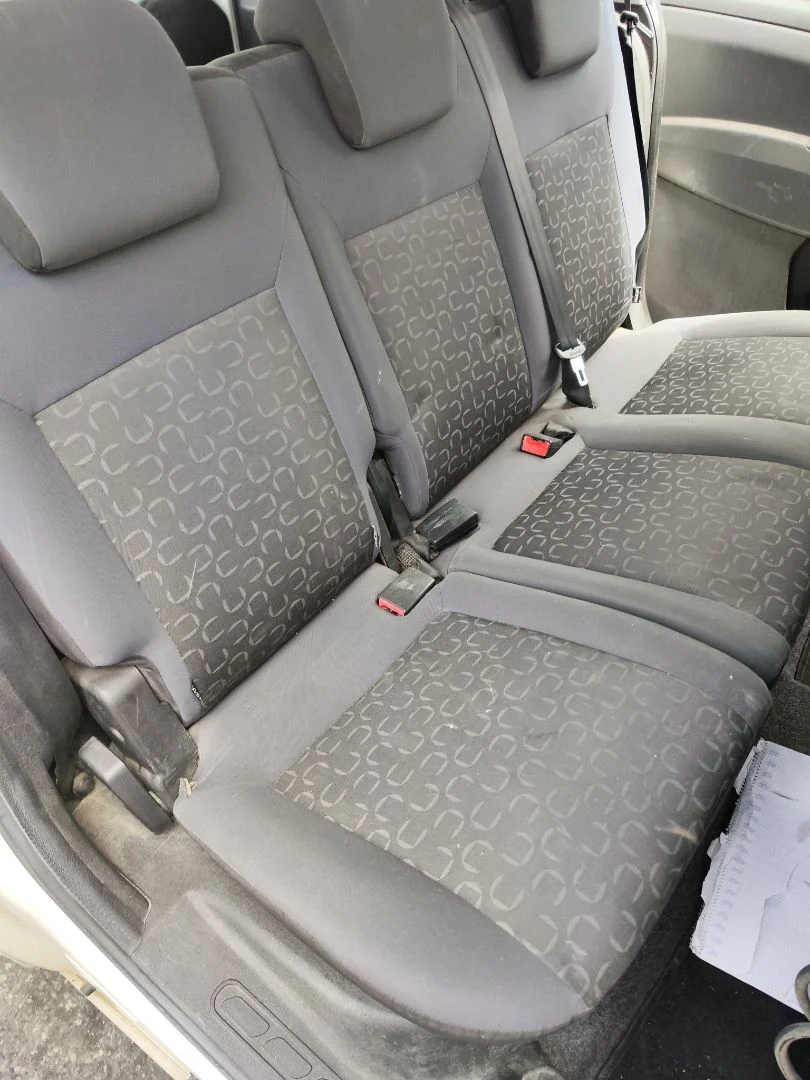 Foto de ASIENTOS TRASERO DERECHO FIAT II DOBLÒ (152) 1.6 JTDM 16V CAT (105 CV / 77 KW)