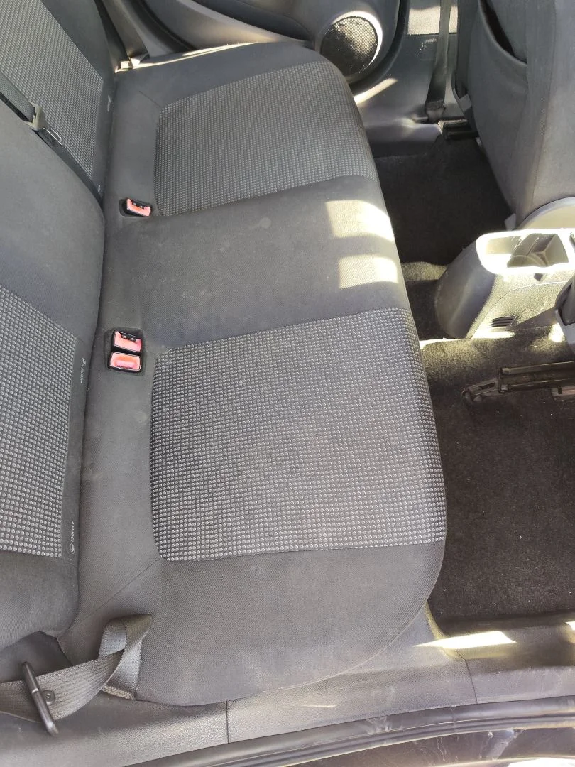 Foto de ASIENTO TRASERO MEDIO OPEL CORSA D 1.2 16V CAT (Z 12 XEP / LB4) (80 CV / 59 KW)