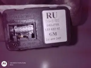 Foto de MANDO ELEVALUNAS DELANTERO IZQUIERDO OPEL CORSA C 1.3 16V CDTI CAT (Z 13 DT / LN9) (69 CV / 51 KW) referencia 24409205 foto 5