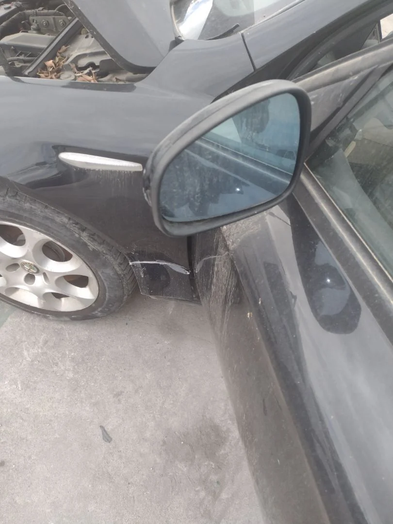 Foto de RETROVISOR IZQUIERDO ALFA ROMEO 159 (140) 1.9 JTD (M) 16V CAT (150 CV / 110 KW) referencia E3011016