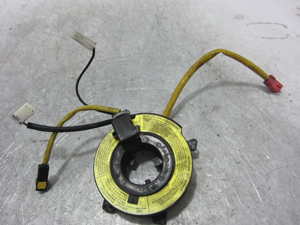 Foto de ANILLO AIRBAG MITSUBISHI SPACE STAR (DG0) 1.9 DI-D CAT (102 CV / 75 KW) referencia 8619A018
