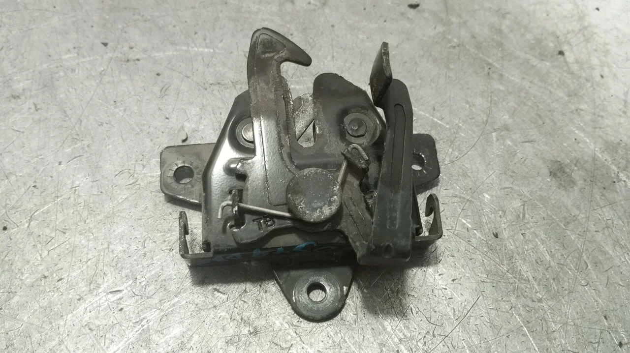 Foto de CERRADURA CAPO HYUNDAI GETZ (TB) 1.3 12V CAT (82 CV / 60 KW)