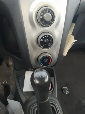 Foto de VARILLAJE CAMBIO TOYOTA YARIS (KSP9/SCP9/NLP9) 1.4 Turbodiesel CAT (90 CV / 66 KW)