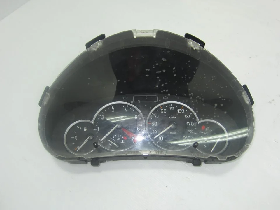 Foto de CUADRO INSTRUMENTOS PEUGEOT 307 BREAK / SW (S1)(04.2002) 2.0 16V CAT (136 CV / 100 KW) referencia 6103F7