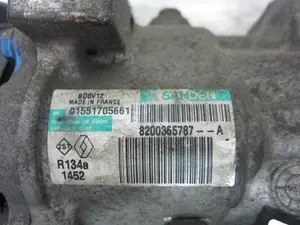 Foto de COMPRESOR AIRE ACONDICIONADO RENAULT CLIO III referencia 8200365787A foto 6