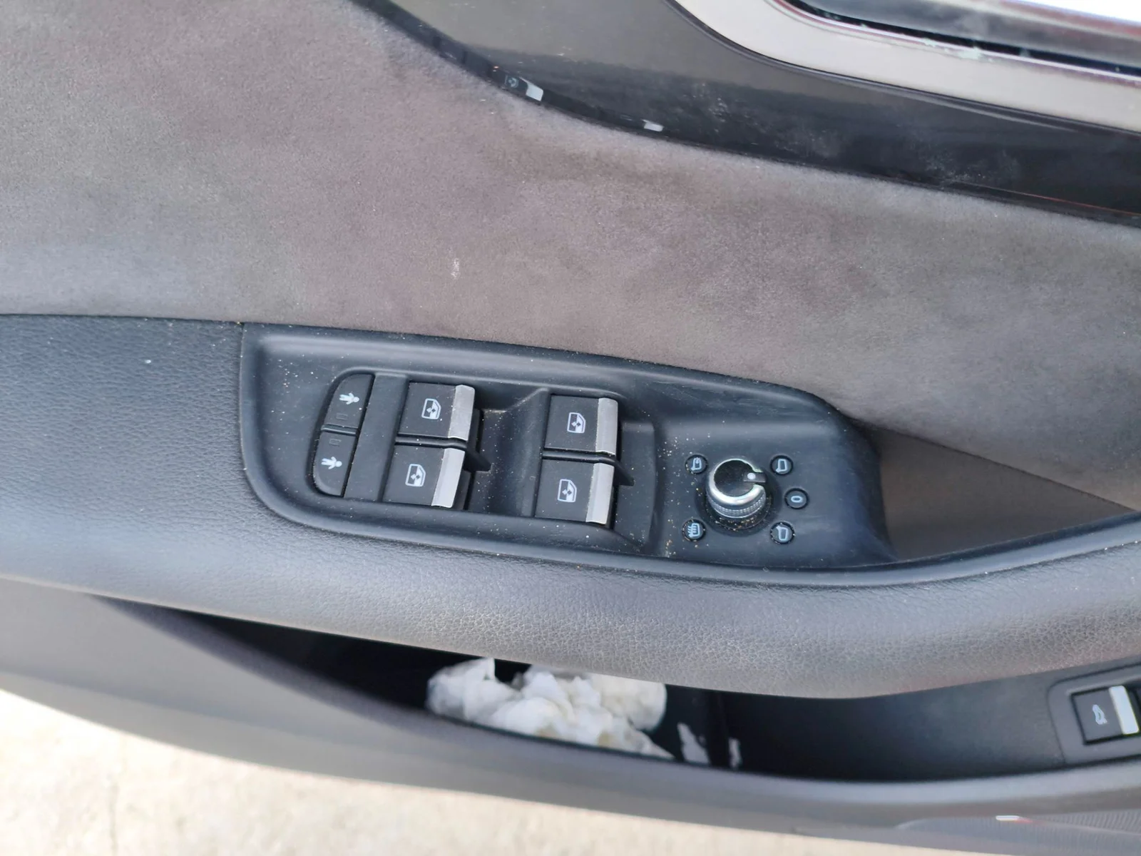 Foto de MANDO ELEVALUNAS DELANTERO IZQUIERDO AUDI SQ7 (4MB) 4.0 V8 TDI (435 CV / 320 KW) referencia 4M0959851B