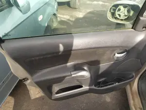 Foto de CERRADURA PUERTA DELANTERA IZQUIERDA CITROEN C3 1.1  (60 CV / 44 KW) referencia 9135N0