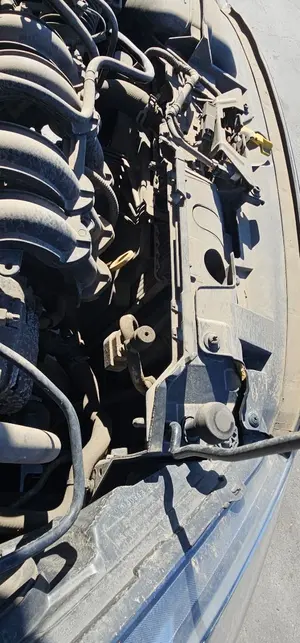 Foto de CONDENSADOR / RADIADOR  AIRE ACONDICIONADO FORD FIESTA (CNN) 1.25 16V CAT (82 CV / 60 KW)