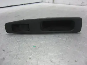 Foto de MANDO ELEVALUNAS TRASERO IZQUIERDO NISSAN QASHQAI (J10) 2.0 dCi Turbodiesel CAT (150 CV / 110 KW) referencia 25411JD000