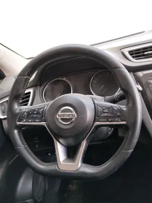 Foto de VOLANTE NISSAN QASHQAI (J11E) 1.2 16V CAT (116 CV / 85 KW)