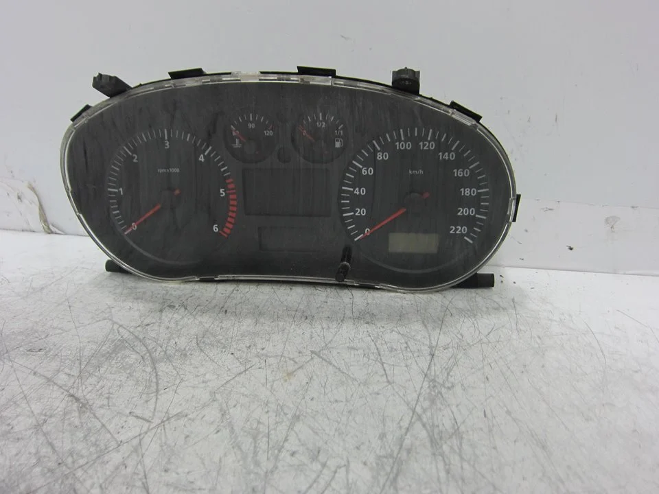 Foto de CUADRO INSTRUMENTOS SEAT IBIZA (6K1) 1.9 TDI (110 CV / 81 KW) referencia 88311292