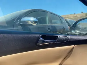 Foto de MANETA INTERIOR DELANTERA IZQUIERDA VOLKSWAGEN PASSAT BERLINA (3C2) 2.0 TDI (140 CV / 103 KW) referencia 3C1837113D FKZ