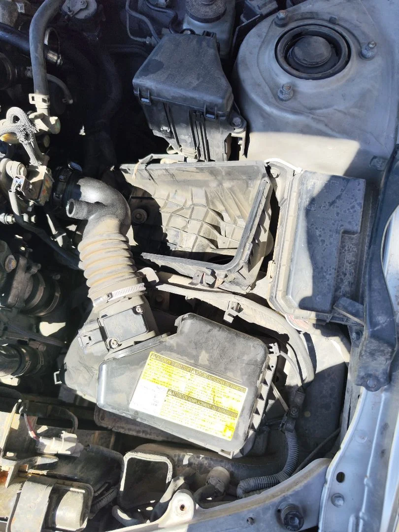 Foto de CAJA FILTRO AIRE TOYOTA COROLLA (E11) 2.0 Turbodiesel CAT (90 CV / 66 KW) referencia 1770564281