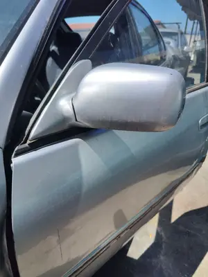 Foto de RETROVISOR IZQUIERDO TOYOTA COROLLA (E11) 2.0 Turbodiesel CAT (90 CV / 66 KW) referencia 879401E882D5