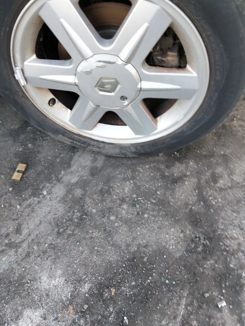 Foto de LLANTA RENAULT LAGUNA II (BG0) 1.9 dCi Diesel CAT (101 CV / 74 KW) referencia 8200018480
