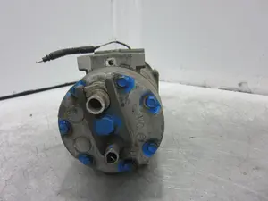 Foto de COMPRESOR AIRE ACONDICIONADO RENAULT MEGANE I CLASSIC (LA0) 1.9 dTi Diesel CAT (98 CV / 72 KW) referencia 7700866828B foto 3