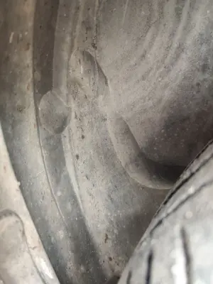 Foto de PASO RUEDA TRASERO DERECHO VOLVO S80 BERLINA 2.4 CAT (140 CV / 103 KW)