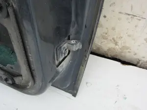 Foto de PUERTA TRASERA IZQUIERDA VOLKSWAGEN POLO III BERLINA (6N2) 1.4 16V (75 CV / 55 KW) foto 11
