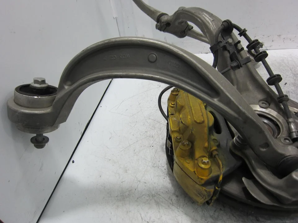 Foto de BRAZO SUSPENSION INFERIOR DELANTERO IZQUIERDO PORSCHE MACAN (95BA) referencia 4G0407695