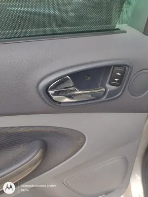 Foto de MANETA INTERIOR TRASERA IZQUIERDA FORD S-MAX (CA1) 2.0 TDCi CAT (140 CV / 103 KW)