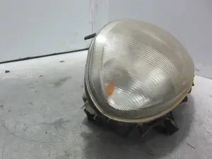 Foto de FARO DERECHO RENAULT CLIO II FASE I (B/CB0) 1.2 (58 CV / 43 KW) referencia 084240 foto 4