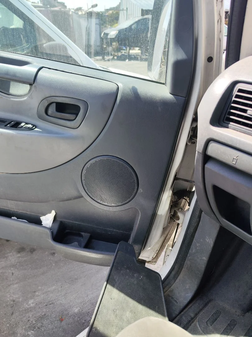 Foto de CENTRALITA CONFORT CITROEN JUMPY 2.0 HDi CAT (RHK / DW10UTED4) (120 CV / 88 KW)