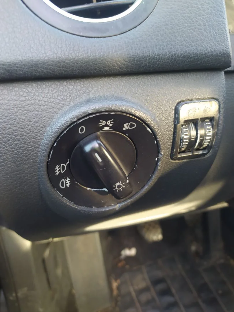 Foto de MANDO LUCES VOLKSWAGEN GOLF PLUS V (5M1) 1.9 TDI (105 CV / 77 KW)