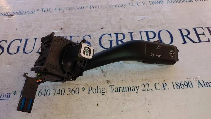 Foto de MANDO LIMPIA VOLKSWAGEN GOLF V (1K1)(10.2003) referencia MN234