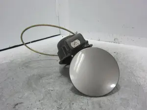 Foto de TAPA EXTERIOR COMBUSTIBLE SEAT LEON (1M1) 1.8 20V (125 CV / 92 KW) referencia 1M6809906