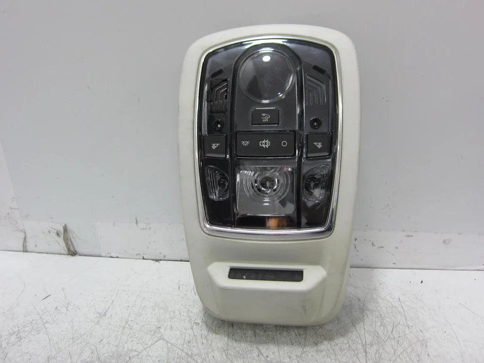 Foto de LUZ INTERIOR PEUGEOT 508 2.0 16V HDi FAP (140 CV / 103 KW) referencia 968848N0033