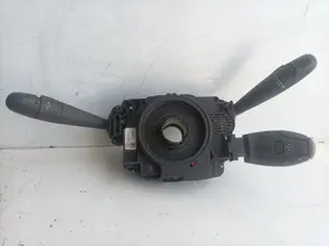Foto de MANDO MULTIFUNCION CITROEN C3 referencia 96667323XT