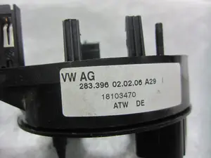 Foto de ANILLO AIRBAG VOLKSWAGEN POLO V (6C1) 1.0 (75 CV / 55 KW) referencia 283396 foto 5