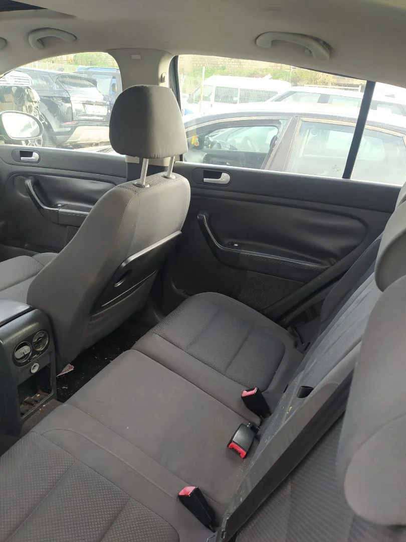 Foto de ELEVALUNAS TRASERO DERECHO VOLKSWAGEN GOLF PLUS V (5M1) 1.9 TDI (105 CV / 77 KW)
