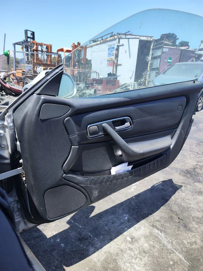 Foto de GUARNECIDO PUERTA DELANTERA DERECHA MERCEDES-BENZ SLK (BM 170) ROADSTER 2.0 16V CAT (136 CV / 100 KW) referencia A1707204070 9B50
