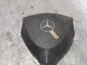 Foto de AIRBAG DELANTERO IZQUIERDO MERCEDES-BENZ CLASE A (BM 169) 2.0 CDI CAT (140 CV / 103 KW) referencia 1698600102 foto 1