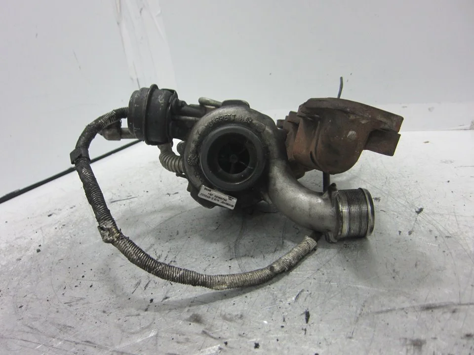 Foto de TURBOCOMPRESOR OPEL ZAFIRA B referencia 55196766