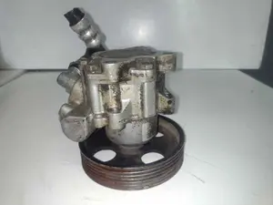 Foto de BOMBA DIRECCION FIAT I SCUDO (222) 1.9 Diesel (69 CV / 51 KW) referencia 9624659580 foto 2