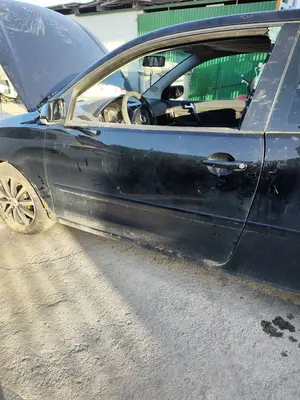 Foto de PUERTA DELANTERA IZQUIERDA VOLKSWAGEN POLO IV (9N3) 1.9 TDI (101 CV / 74 KW)