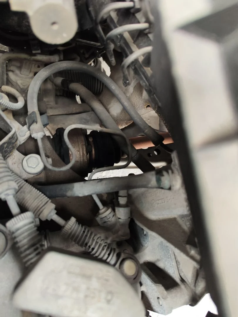 Foto de CAJA PRECALENTAMIENTO VOLKSWAGEN BORA BERLINA (1J2)(1998) 1.9 TDI (110 CV / 81 KW)
