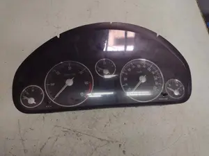 Foto de CUADRO INSTRUMENTOS PEUGEOT 407 referencia 89661232