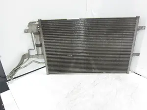 Foto de RADIADOR CALEFACCION / AIRE ACONDICIONADO MAZDA 3 BERLINA (BK) 2.0 Diesel CAT (143 CV / 105 KW) referencia 8397002A02 foto 6