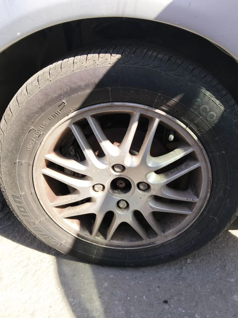 Foto de LLANTA FORD FOCUS BERLINA (CAK) 1.6 16V CAT (101 CV / 74 KW) referencia 1064105