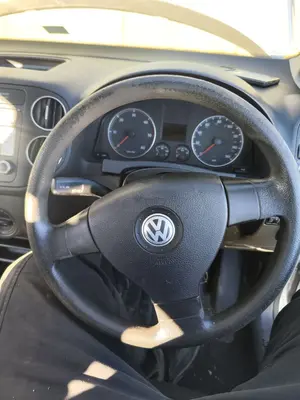 Foto de VOLANTE VOLKSWAGEN GOLF PLUS V (5M1) 1.9 TDI (105 CV / 77 KW)