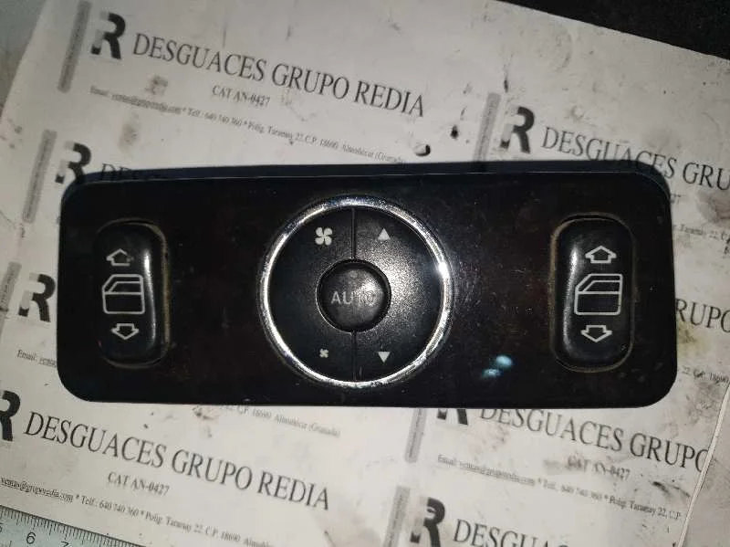 Foto de MANDO CLIMATIZADOR MERCEDES-BENZ CLASE ML (BM 163) referencia A1638200526